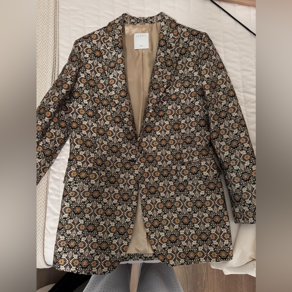 Sandro blazer- excellent condition